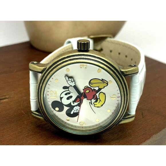 Disney Mickey Mouse Women\'s Watch Silver Dial Quartz White Leather Band W001871 main image 6